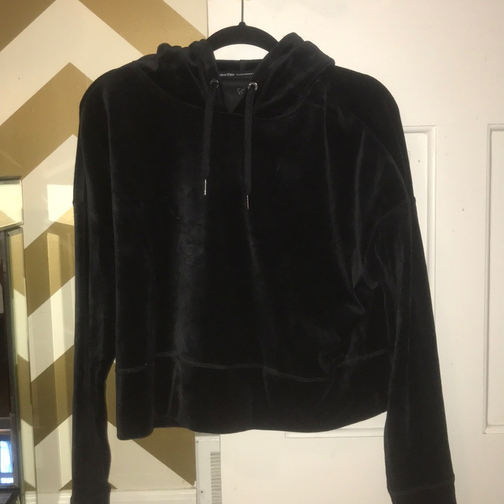 Calvin Klein Women Cropped velour Sweatshirt